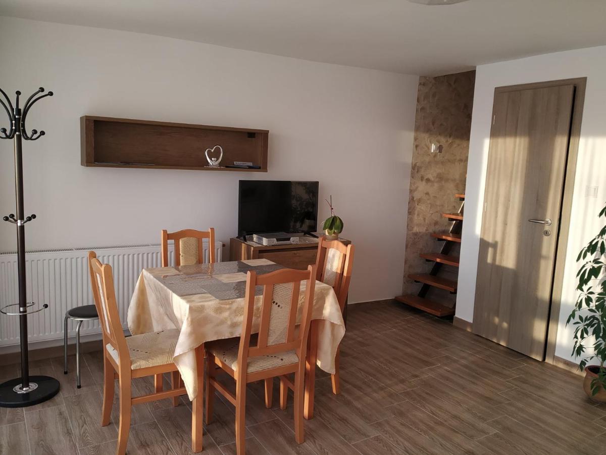 Mogyorosi Apartman Badacsonytördemic Esterno foto